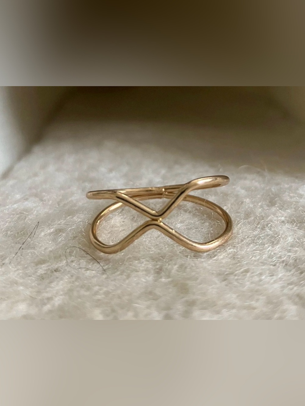 Delicate Minimalist Gold Wire Crossover Ring